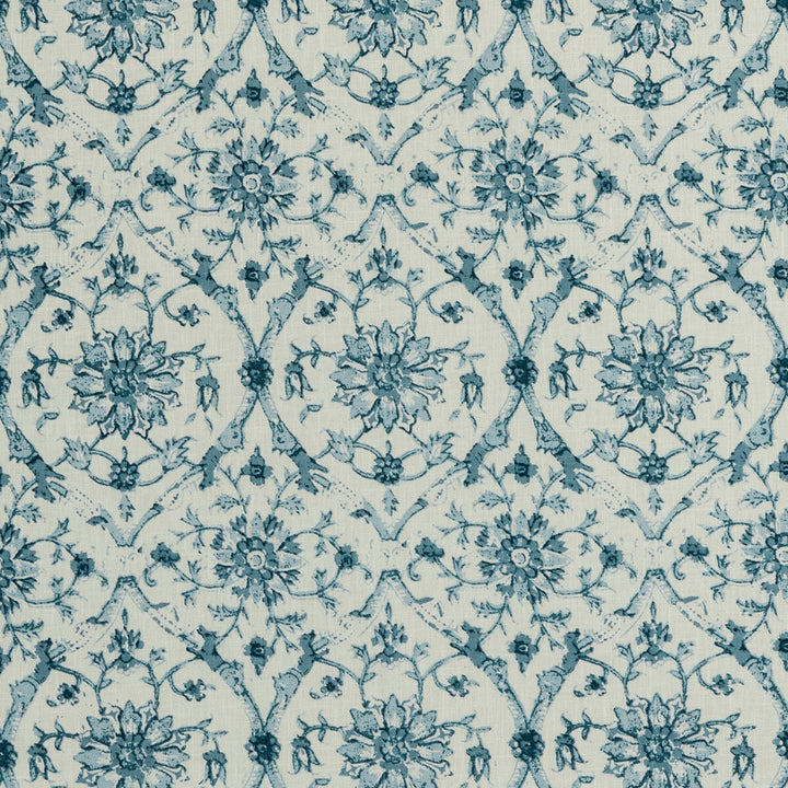 Kravet Basics Rani-5 by Kravet Basics Fabric Kravet Basics Fabric Kravet Basics Rani-5Fabric L'INDIENNE COLLECTION POLYESTER - 68%;COTTON - 32% India </p><p>Repeat: H: 5.25, V: 7.5 54 - Fabric Carolina -