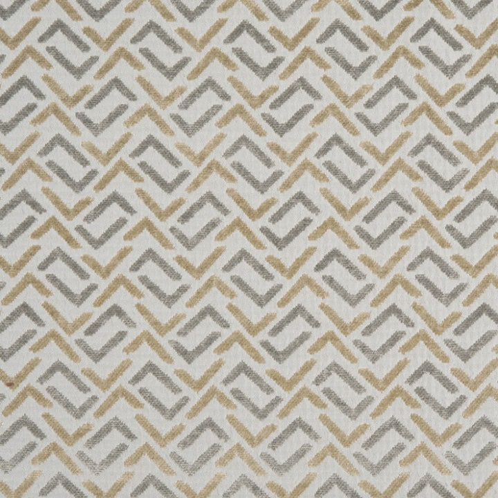 Rendezvous # 108 Silver/Gold by Maxwell Fabric STUDIO-PARIS 51% ACRYLIC 41% POLYESTER
8% VISCOSE TURKEY </p><p>Repeat: Horizontal: H-2.25 and Vertical: V-2.75 55" - Fabric Carolina -