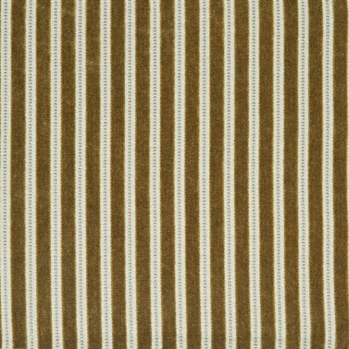 Rockefeller # 08 Coin by Maxwell Fabric STUDIO-NEW YORK 75% POLYESTER 23% ACRYLIC
2% VISCOSE TURKEY </p><p>Repeat: Horizontal: and Vertical: V-0.75 55" - Fabric Carolina -