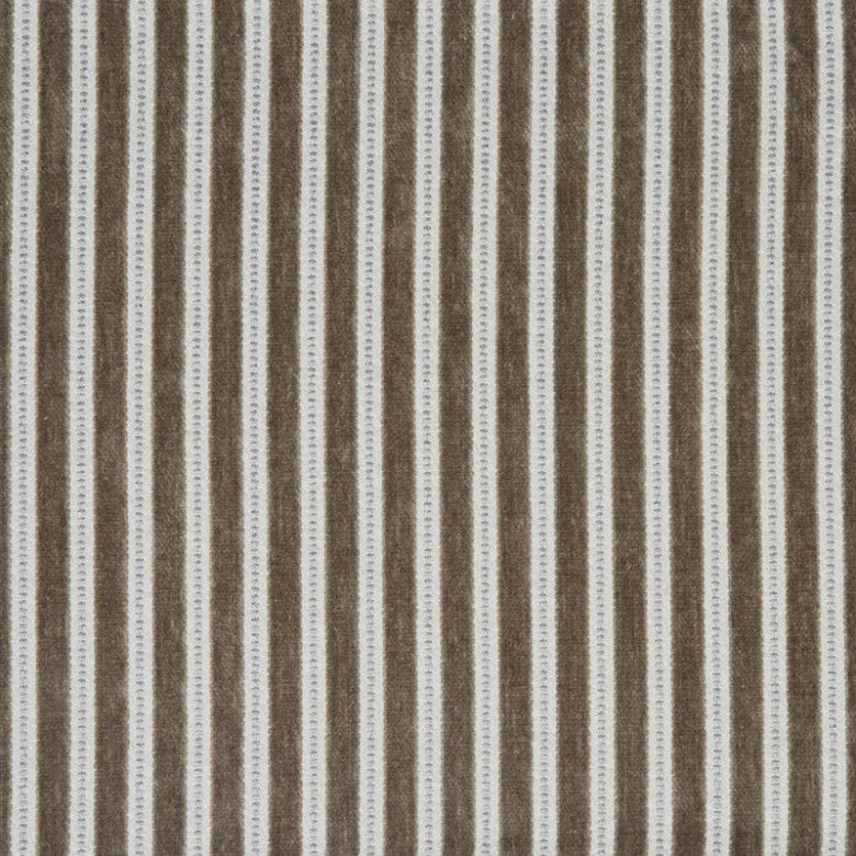 Rockefeller # 11 Pebble by Maxwell Fabric STUDIO-NEW YORK 75% POLYESTER 23% ACRYLIC
2% VISCOSE TURKEY </p><p>Repeat: Horizontal: and Vertical: V-0.75 55" - Fabric Carolina -