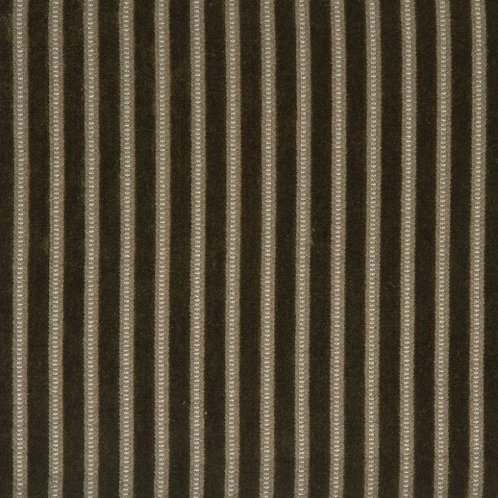 Rockefeller # 402 Chocolate by Maxwell Fabric STUDIO-NEW YORK 75% POLYESTER 23% ACRYLIC
2% VISCOSE TURKEY </p><p>Repeat: Horizontal: and Vertical: V-0.75 55" - Fabric Carolina -