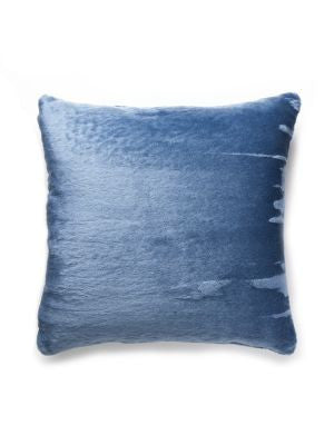 <p>Polar Bear Pillow 22 X 22 - Blue Frost RGPOLARPILL0003 by Scalamandre Pillows</p><p><strong>Required Minimum Quantity Purchase: Product</p><p>Book: </p><p>Content: 23% COTTON, 77% MOHAIR</p><p>Origin: U.S.A.</p><p>Performance: </p><p>Repeat: Horizontal: and Vertical: </p><p>Width: 0</p>