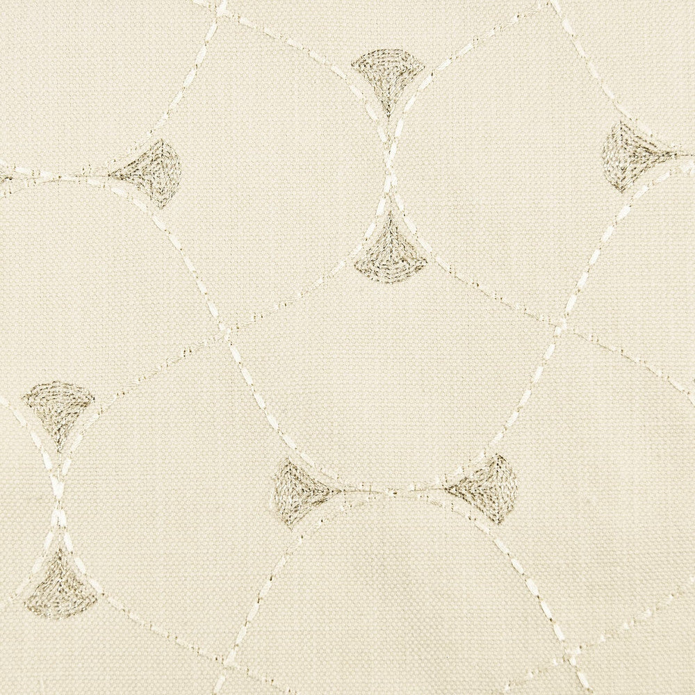 Roadster 2 Almond by Stout Fabric Stout Fabric Roadster 2 AlmondFabric COLOR MY WINDOW OATMEAL/PARCHMENT INDIA </p><p>Repeat: H: 6.250, V: 6.250 51 in - Fabric Carolina -