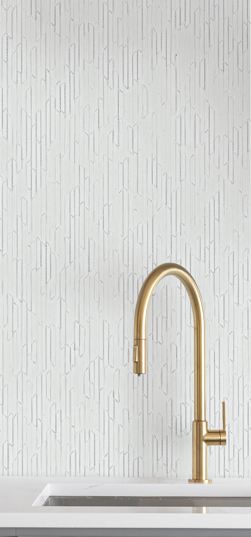 Calliope Optic White Wallpaper by Ronald Redding Designer