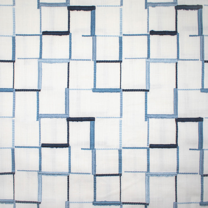 S1330 Windsor by Greenhouse Fabric 73% Cotton, 27% Polyester With 100% Viscose Embroidery India 15,000 double rubs </p><p>Repeat: 8.875" H, 9.25" V 54" - Fabric Carolina -