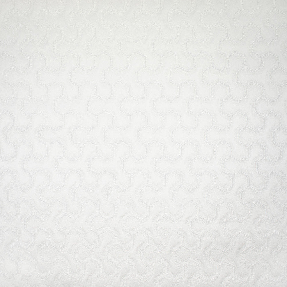 S1392 Pearl by Greenhouse Fabric 100% Polyester India 51,000 double rubs </p><p>Repeat: 1.5" H, 2.75" V 54" - Fabric Carolina -