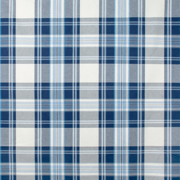 S1462 Porcelain by Greenhouse Fabric S10: Paris Blues 100% Cotton Portugal 15,000 double rubs </p><p>Repeat: 13.5" H, 12.75" V 54" - Fabric Carolina -