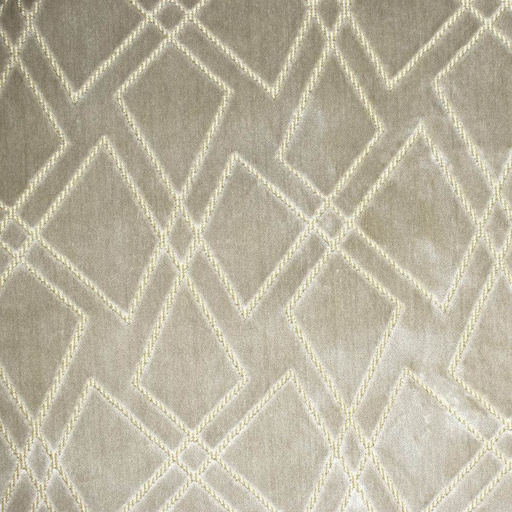 S1532 Oyster by Greenhouse Fabric 52% Viscose, 48% Polyester India 50,000 double rubs </p><p>Repeat: 13.78" H, 17.72" V 58" - Fabric Carolina -