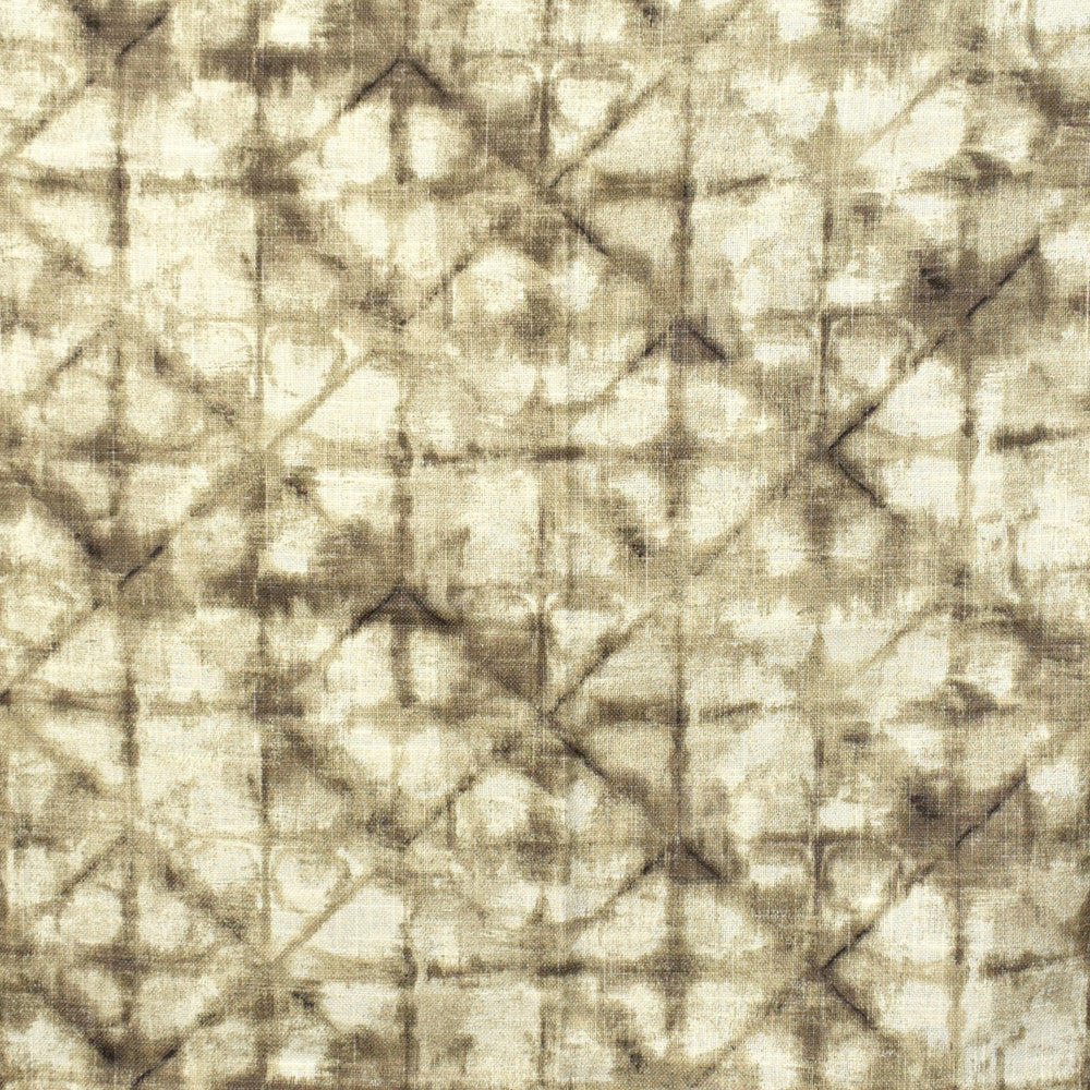 S1572 Quartz by Greenhouse Fabric S12: Bordeaux Beige 75% Cotton, 25% Linen Pakistan 20,000 double rubs </p><p>Repeat: 27" H, 12.5" V 56" - Fabric Carolina -