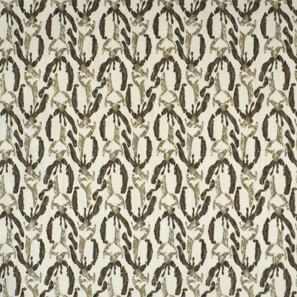 S1575 Reed by Greenhouse Fabric 85% Cotton, 15% Linen USA 24,000 double rubs </p><p>Repeat: 2.16" H, 4.21" V 54" - Fabric Carolina -