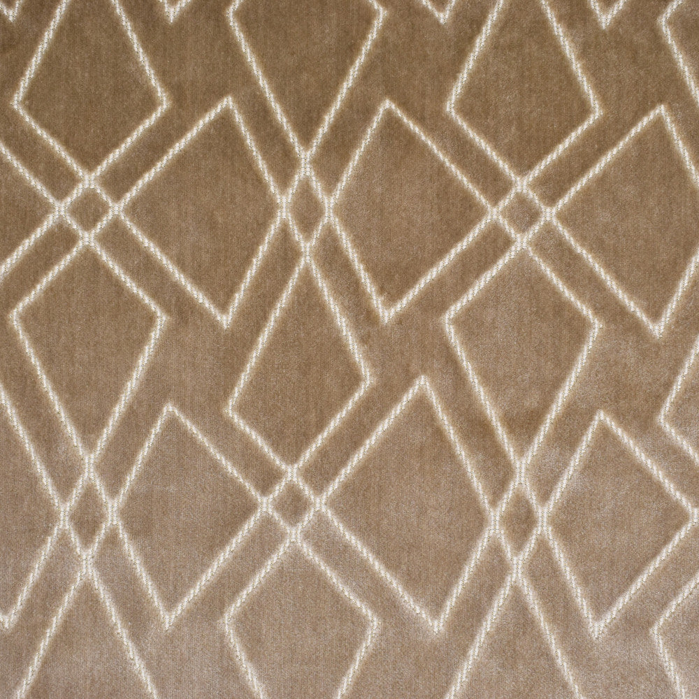 S1579 Parchment by Greenhouse Fabric 52% Viscose, 48% Polyester India 50,000 double rubs </p><p>Repeat: 13.78" H, 17.72" V 58" - Fabric Carolina -