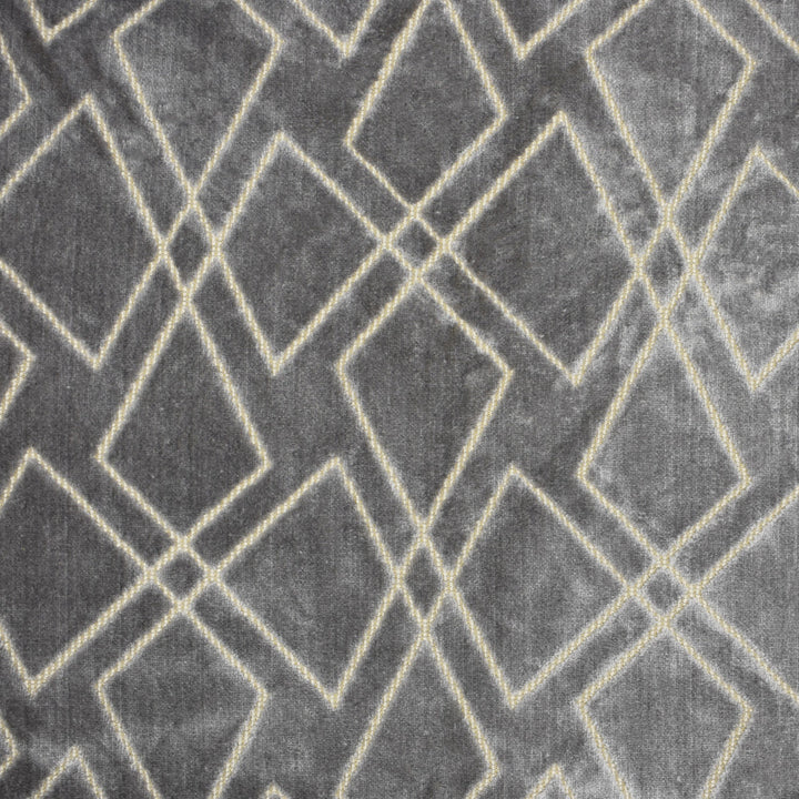 S1632 Silver by Greenhouse Fabric S13: Bordeaux Grey 52% Viscose, 48% Polyester India 50,000 double rubs </p><p>Repeat: 13.78" H, 17.72" V 58" - Fabric Carolina -
