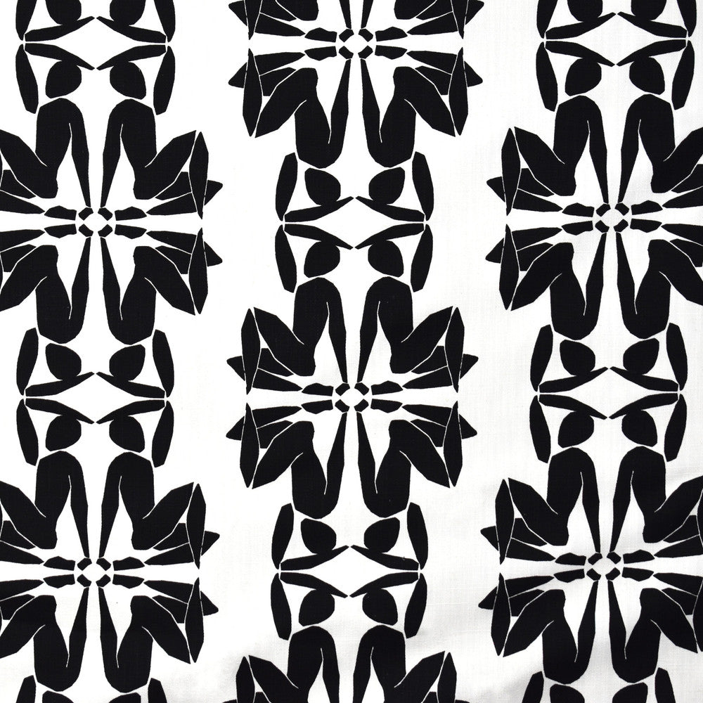 S1653 White by Greenhouse Fabric S13: Bordeaux Grey 85% Cotton, 15% Linen USA 15,000 double rubs </p><p>Repeat: 9" H, 12.625" V 54" - Fabric Carolina -