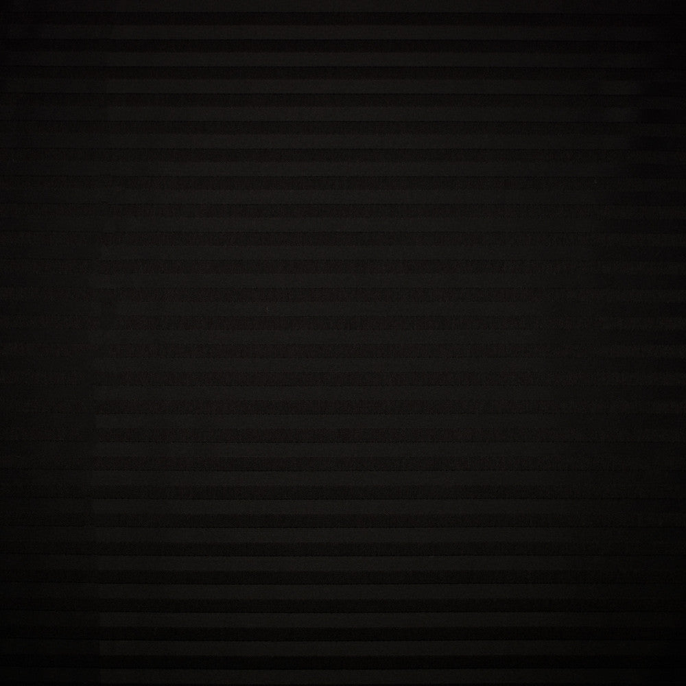 S1658 Onyx by Greenhouse Fabric S13: Bordeaux Grey 100% Polyester India 30,000 double rubs </p><p>Repeat: .5" H 53" - Fabric Carolina -