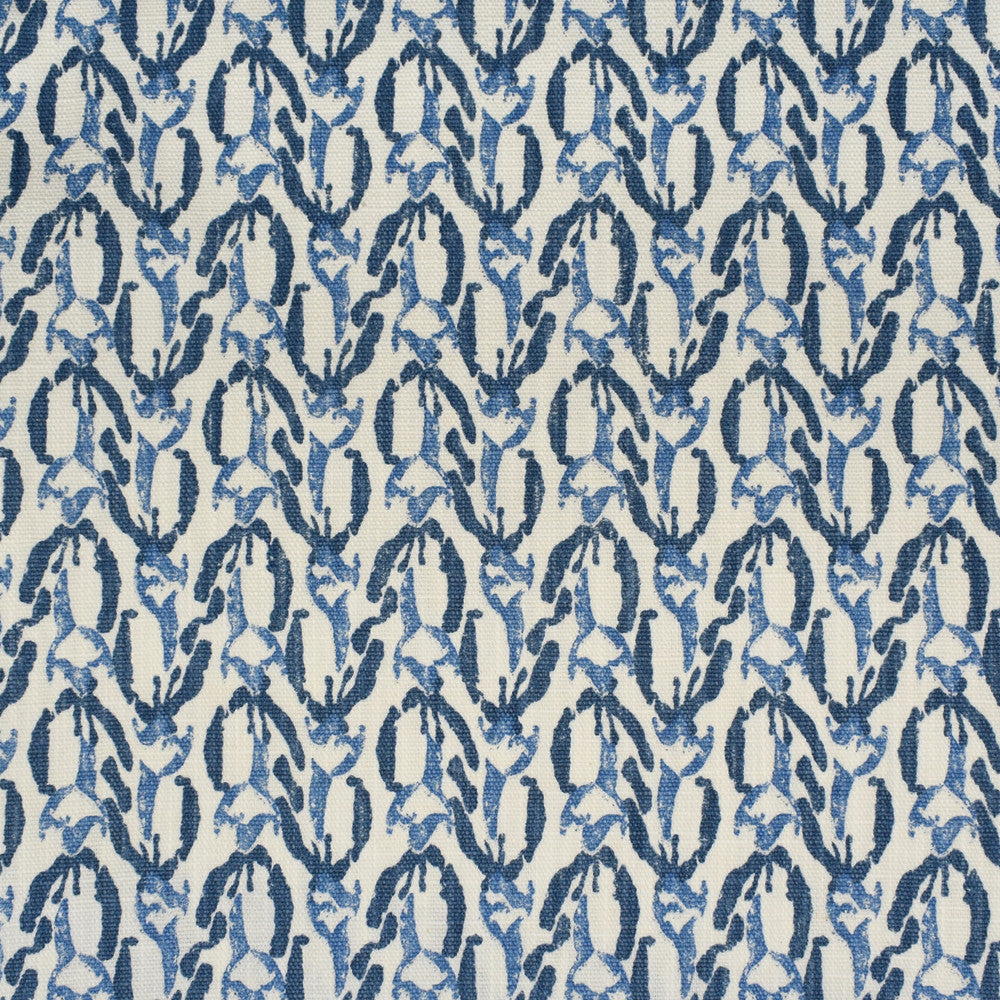 S1773 Cornflower by Greenhouse Fabric S15: Bordeaux Blue 85% Cotton, 15% Linen USA 24,000 double rubs </p><p>Repeat: 2.16" H, 4.21" V 54" - Fabric Carolina -