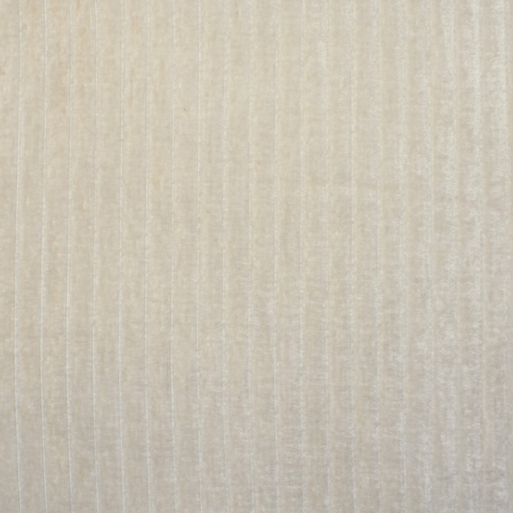 S1801 Snow by Greenhouse Fabric 100% Polyester China 50,000 double rubs </p><p>Repeat: .75" V 55" - Fabric Carolina -