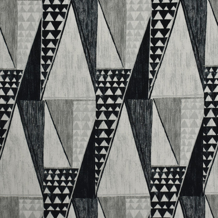 S1844 Ebony by Greenhouse Fabric 100% Cotton SPAIN 51,000 </p><p>Repeat: 13.5" H, 25.25" V 54" - Fabric Carolina -