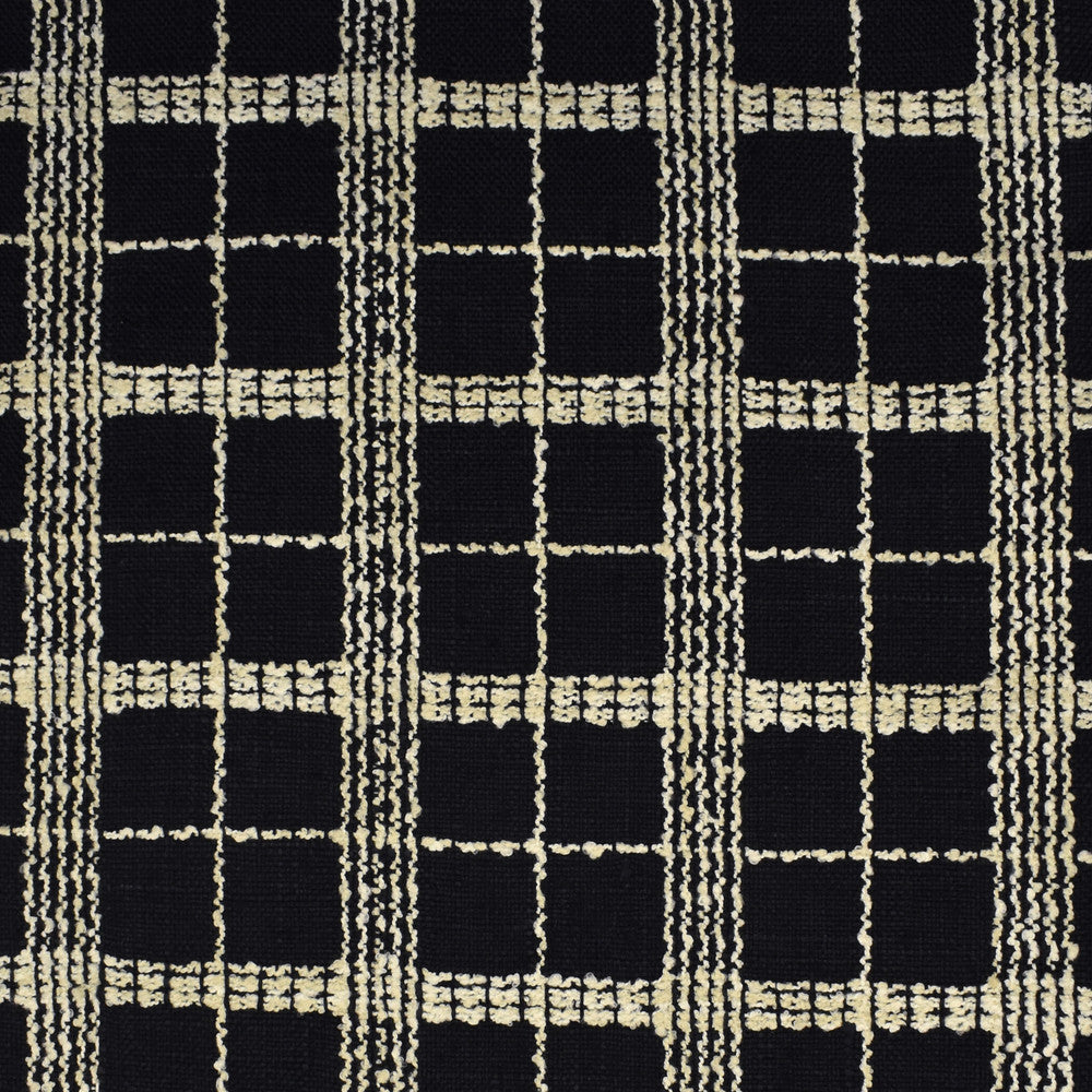 S1849 Domino by Greenhouse Fabric S17: Marseille Black and White 100% Polyester India 51,000 double rubs </p><p>Repeat: 3.375" H, 3.375" V 54" - Fabric Carolina -