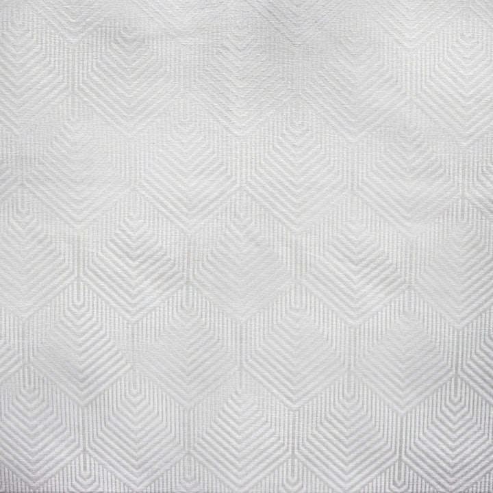 S1877 Pearl by Greenhouse Fabric 100% Polyester India 45,000 </p><p>Repeat: 4.5" H, 7.67" V 55" - Fabric Carolina -