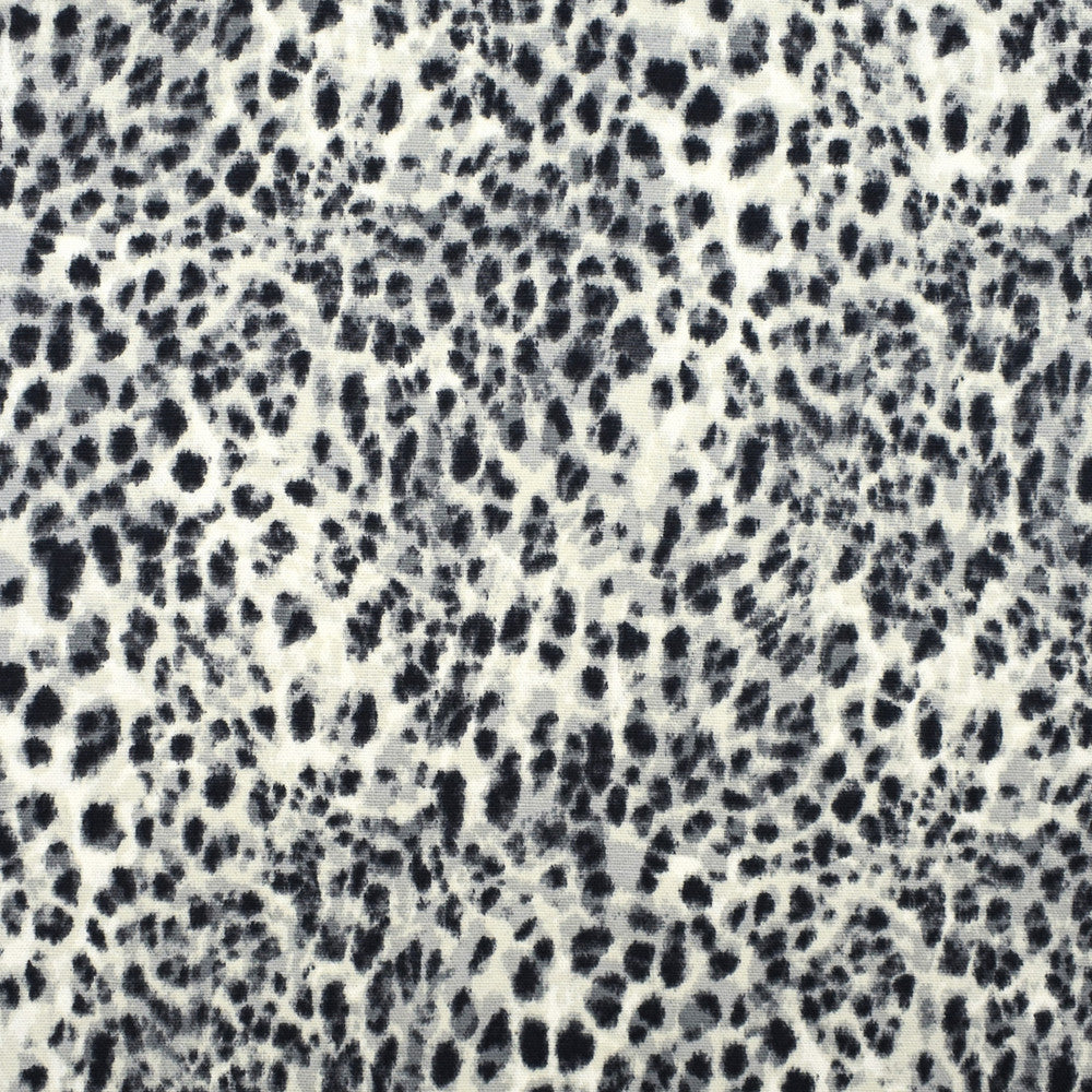 S1985 Charcoal by Greenhouse Fabric 100% Cotton INDIA 30,000 </p><p>Repeat: 13.75" H, 13.5" V 54" - Fabric Carolina -