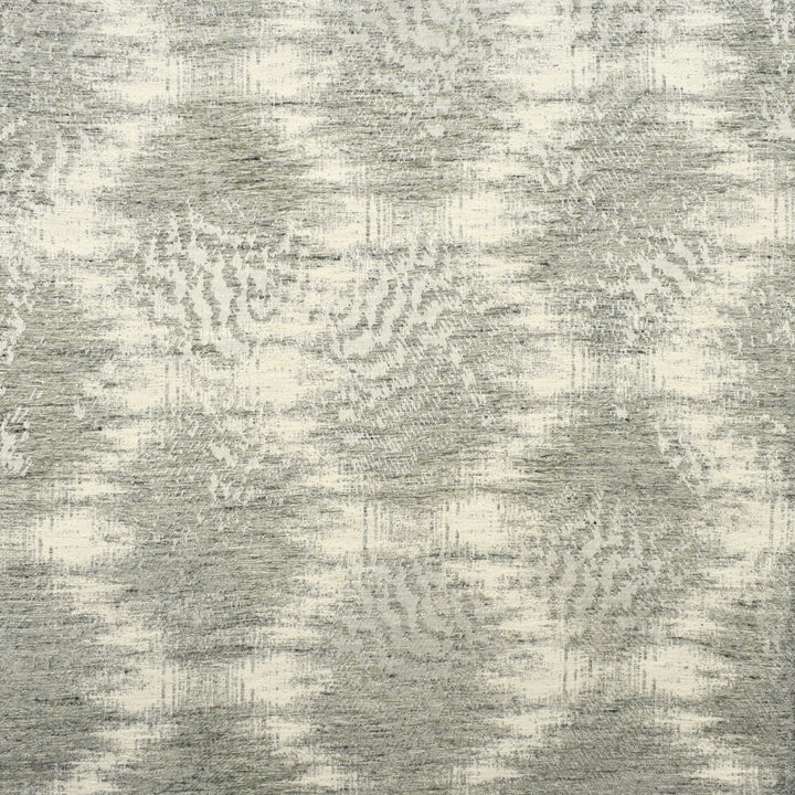 S2044 Fog by Greenhouse Fabric 71% Polyester, 29% Rayon INDIA 30,000 </p><p>Repeat: 13.15" H, 10" V 54" - Fabric Carolina -