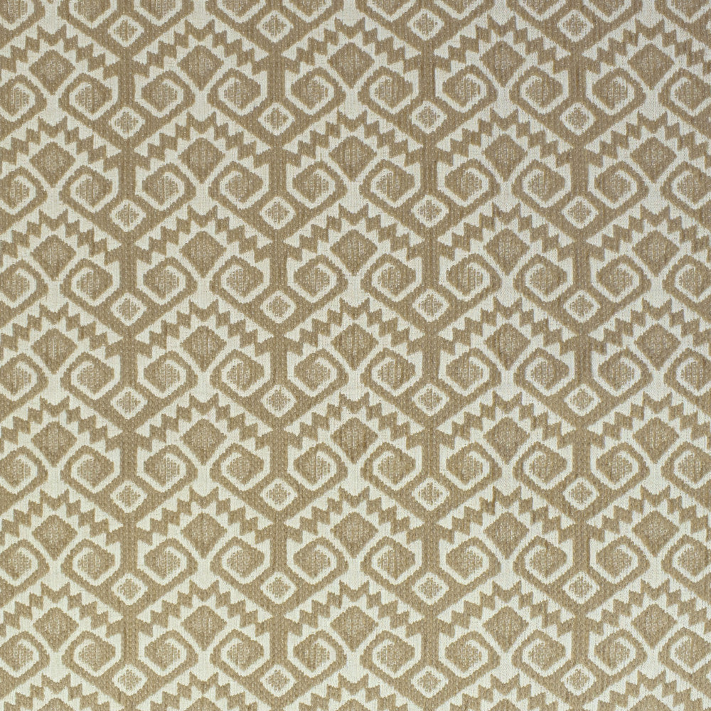 S2282 Oatmeal by Greenhouse Fabric 41.88% Polyester, 39.88% Cotton, 18.24% Pre-Crcotn USA 54,000 double rubs </p><p>Repeat: 1.781" H, 2.75" V 55" - Fabric Carolina -