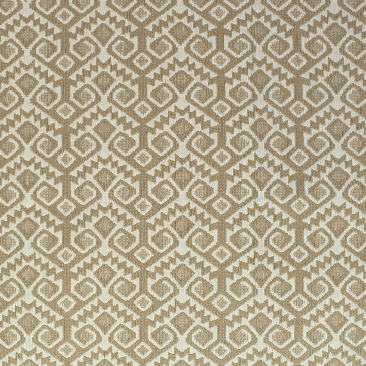 S2282 Oatmeal by Greenhouse Fabric 41.88% Polyester, 39.88% Cotton, 18.24% Pre-Crcotn USA 54,000 </p><p>Repeat: 1.781" H, 2.75" V 55" - Fabric Carolina -