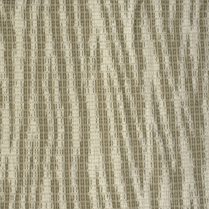 S2292 Ivory by Greenhouse Fabric 52.56% Polyester, 29.87% Cotton, 17.57% Pcr Polyester USA 33,000 </p><p>Repeat: 14.438" H, 24.125" V 56" - Fabric Carolina -