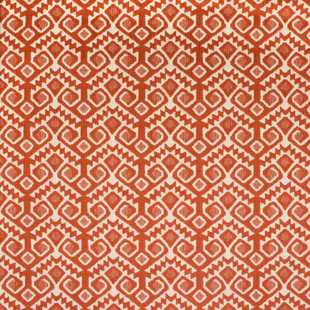 S2327 Macaroon by Greenhouse Fabric 41.88% Polyester, 39.88% Cotton, 18.24% Pre-Crcotn USA 54,000 double rubs </p><p>Repeat: 1.781" H, 2.75" V 55" - Fabric Carolina -