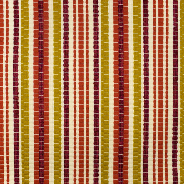 S2328 Leaf by Greenhouse Fabric 77.67% Cotton, 13.1% Polyester, 9.08% Rayon, .15% Nylon USA 33,000 double rubs </p><p>Repeat: .708" H, 6.625" V 56" - Fabric Carolina -