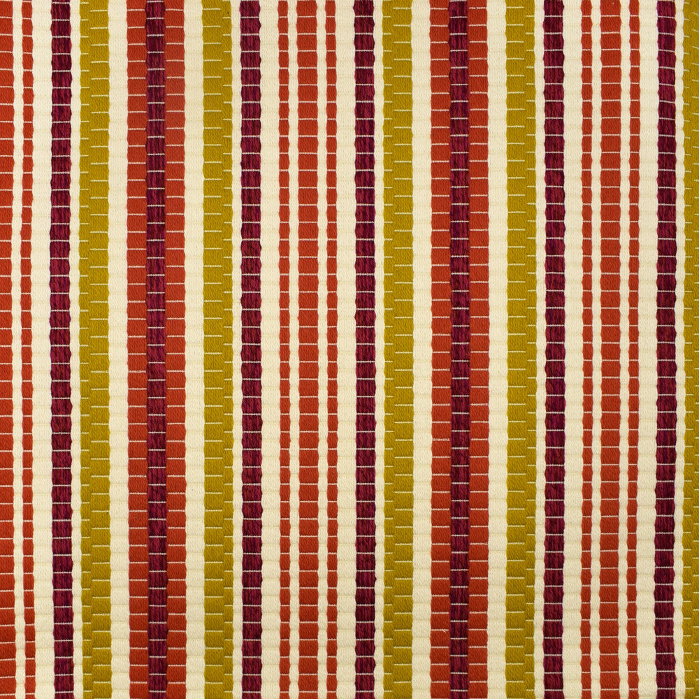 S2328 Leaf by Greenhouse Fabric 77.67% Cotton, 13.1% Polyester, 9.08% Rayon, .15% Nylon USA 33,000 double rubs </p><p>Repeat: .708" H, 6.625" V 56" - Fabric Carolina -