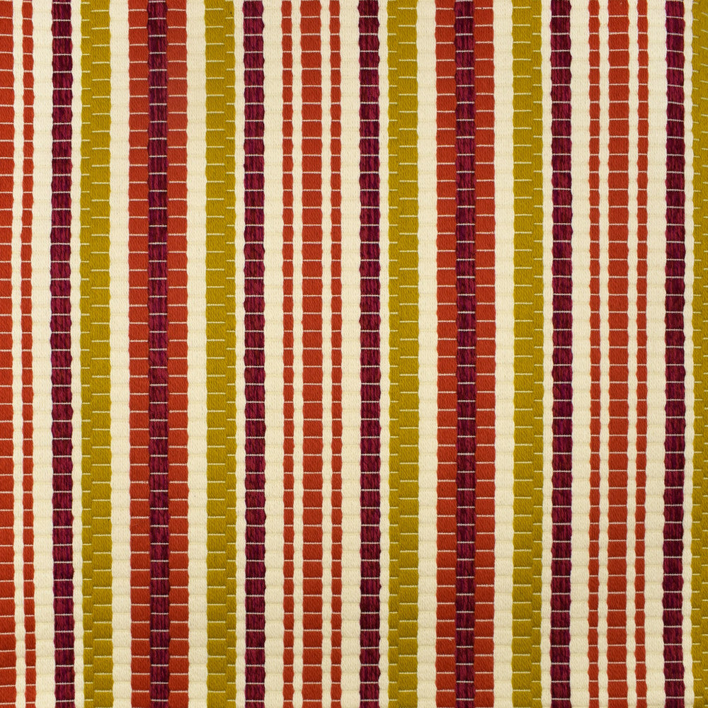 S2328 Leaf by Greenhouse Fabric 77.67% Cotton, 13.1% Polyester, 9.08% Rayon, .15% Nylon USA 33,000 </p><p>Repeat: .708" H, 6.625" V 56" - Fabric Carolina -