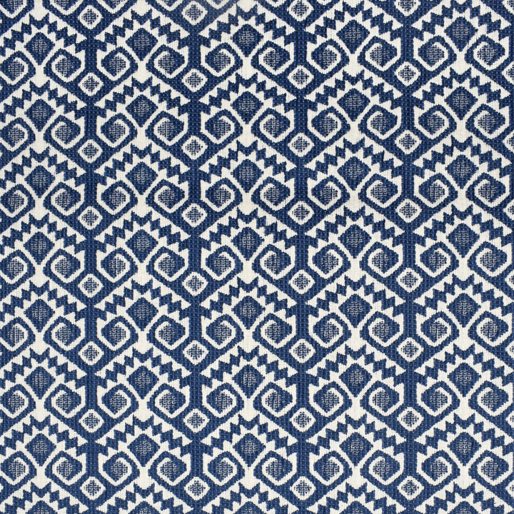 S2370 Sapphire by Greenhouse Fabric 41.88% Polyester, 39.88% Cotton, 18.24% Pre-Crcotn USA 54,000 double rubs </p><p>Repeat: 1.781" H, 2.75" V 55" - Fabric Carolina -