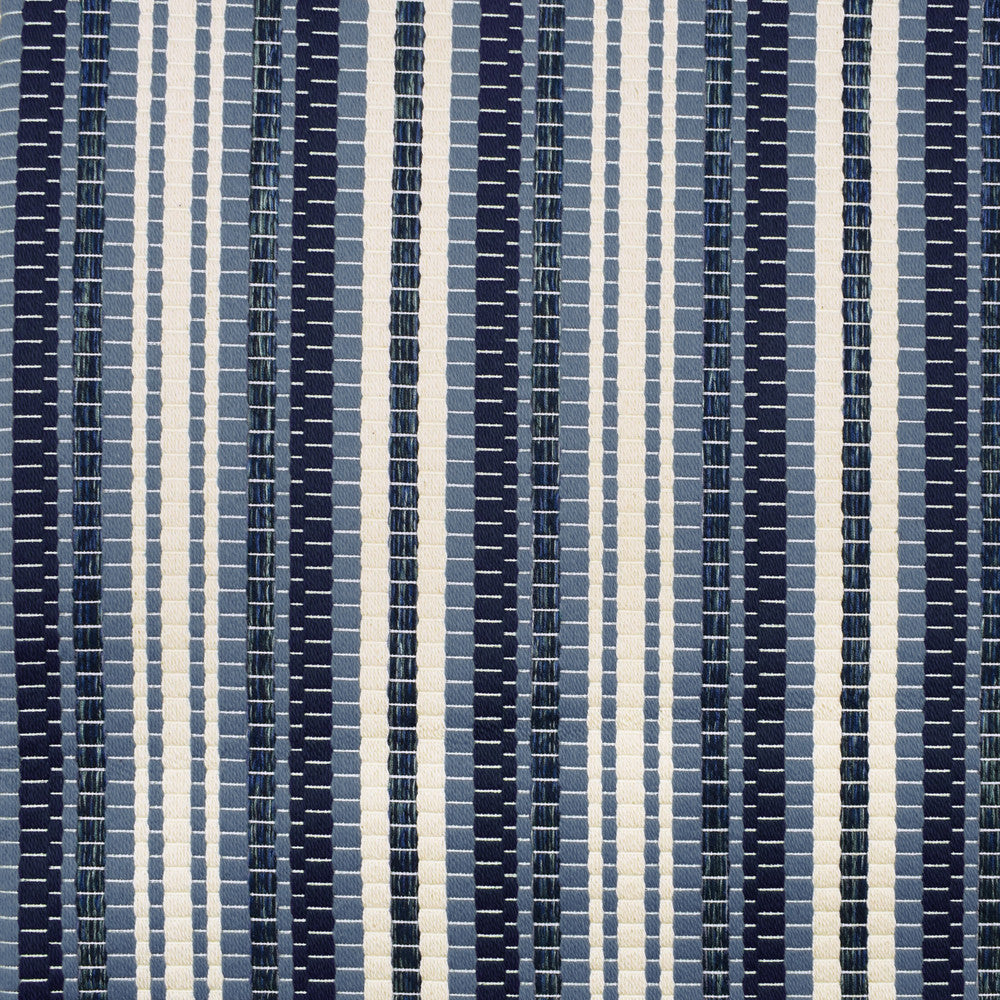 S2373 Sapphire by Greenhouse Fabric 77.67% Cotton, 13.1% Polyester, 9.08% Rayon, .15% Nylon USA 33,000 double rubs </p><p>Repeat: .708" H, 6.625" V 56" - Fabric Carolina -