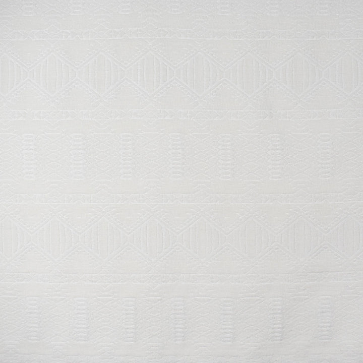 S2524 Cloud by Greenhouse Fabric 60% Cotton, 40% Polyester CHINA 39,000 </p><p>Repeat: 3.375" H, 11" V 54" - Fabric Carolina -