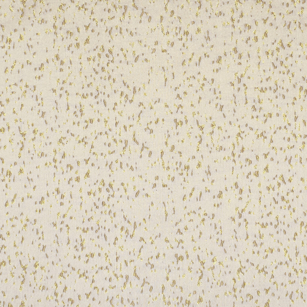 S2583 Golden by Greenhouse Fabric 80% Polyester 20% Lurex India 100,000 </p><p>Repeat: 9.4" H, 3.4" V 55" - Fabric Carolina -