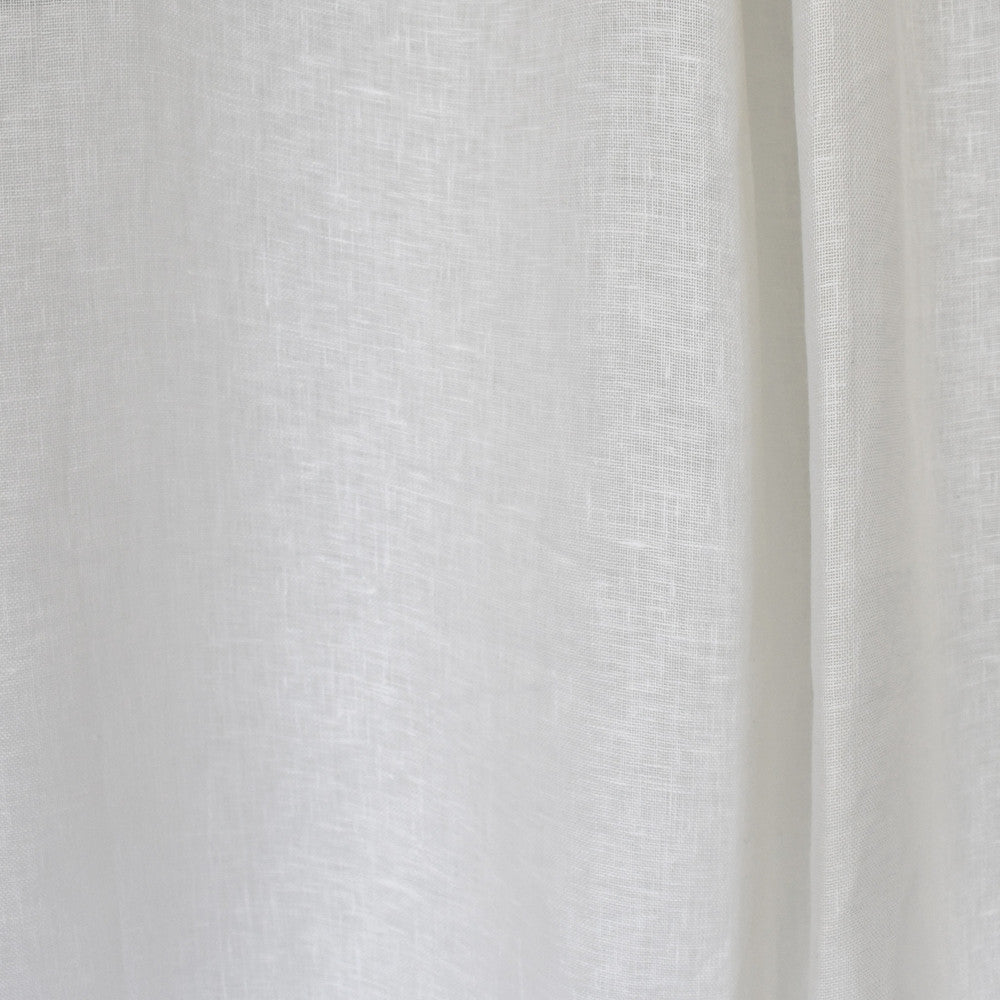 S2601 Winter White by Greenhouse Fabric 100% Linen India Drapery double rubs </p><p>Repeat: None 54" - Fabric Carolina -