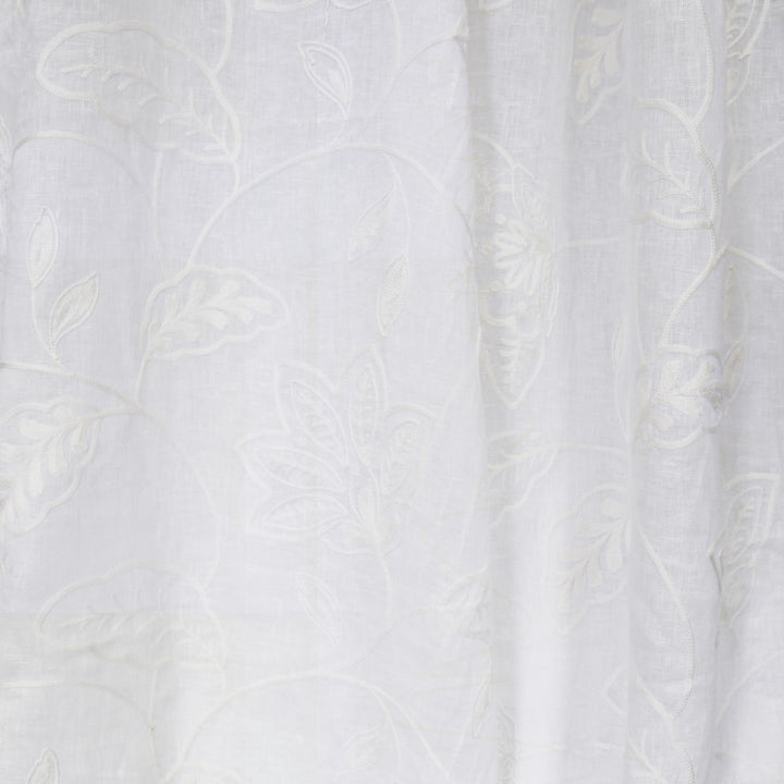 S2620 Snow by Greenhouse Fabric 100% Linen With 100% Viscose Embroidery INDIA Drapery </p><p>Repeat: 26.5" H, 15" V 54" - Fabric Carolina -