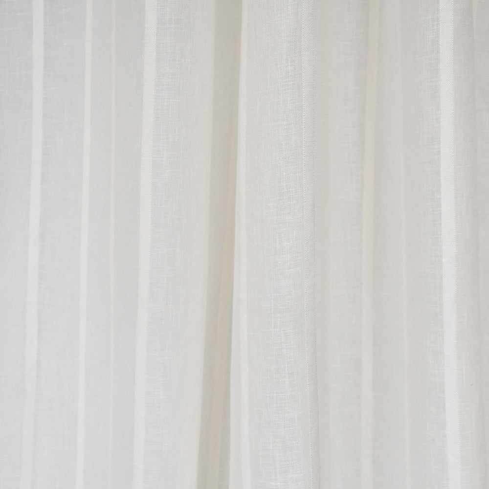 S2621 Icicle by Greenhouse Fabric 45% Linen, 26% Cotton, 18% Viscose, 11% Polyester INDIA Drapery </p><p>Repeat: None 54" - Fabric Carolina -