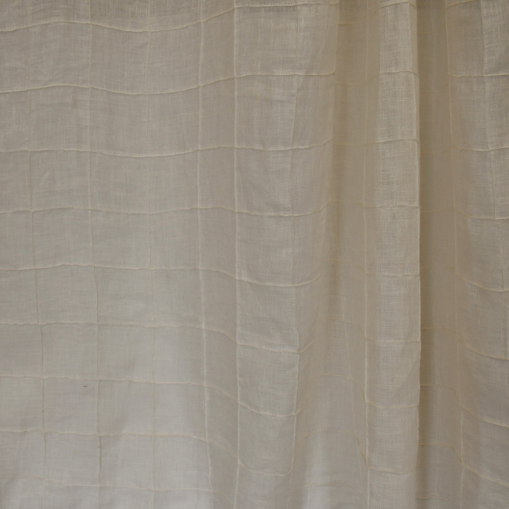 S2633 Tumbleweed by Greenhouse Fabric 100% Linen With 100% Polyester Embroidery INDIA Drapery </p><p>Repeat: 3" H, 3" V 53" - Fabric Carolina -