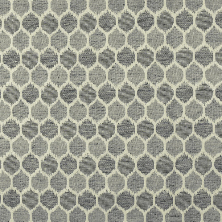 S2974 Smoke by Greenhouse Fabric 63% Polyester, 37% Cotton INDIA 30,000 </p><p>Repeat: 3.5" H, 6.5" V 54" - Fabric Carolina -