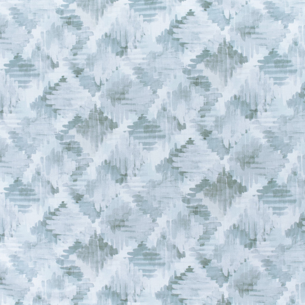 S3006 Chambray by Greenhouse Fabric 40% Polyester Chenille, 25% Cotton, 13% Rayon, 12% Viscose, 10% Polyester TURKEY 30,000 </p><p>Repeat: 27" H, 13.5" V 54" - Fabric Carolina -