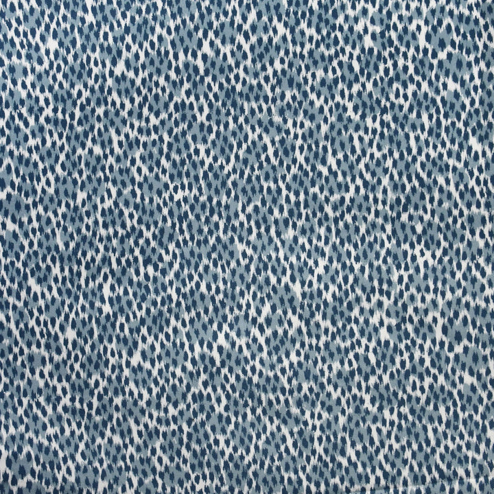 S3019 Blueberry by Greenhouse Fabric 100% Cotton TAIWAN 15,000 </p><p>Repeat: 13.5" H, 9" V 54" - Fabric Carolina -