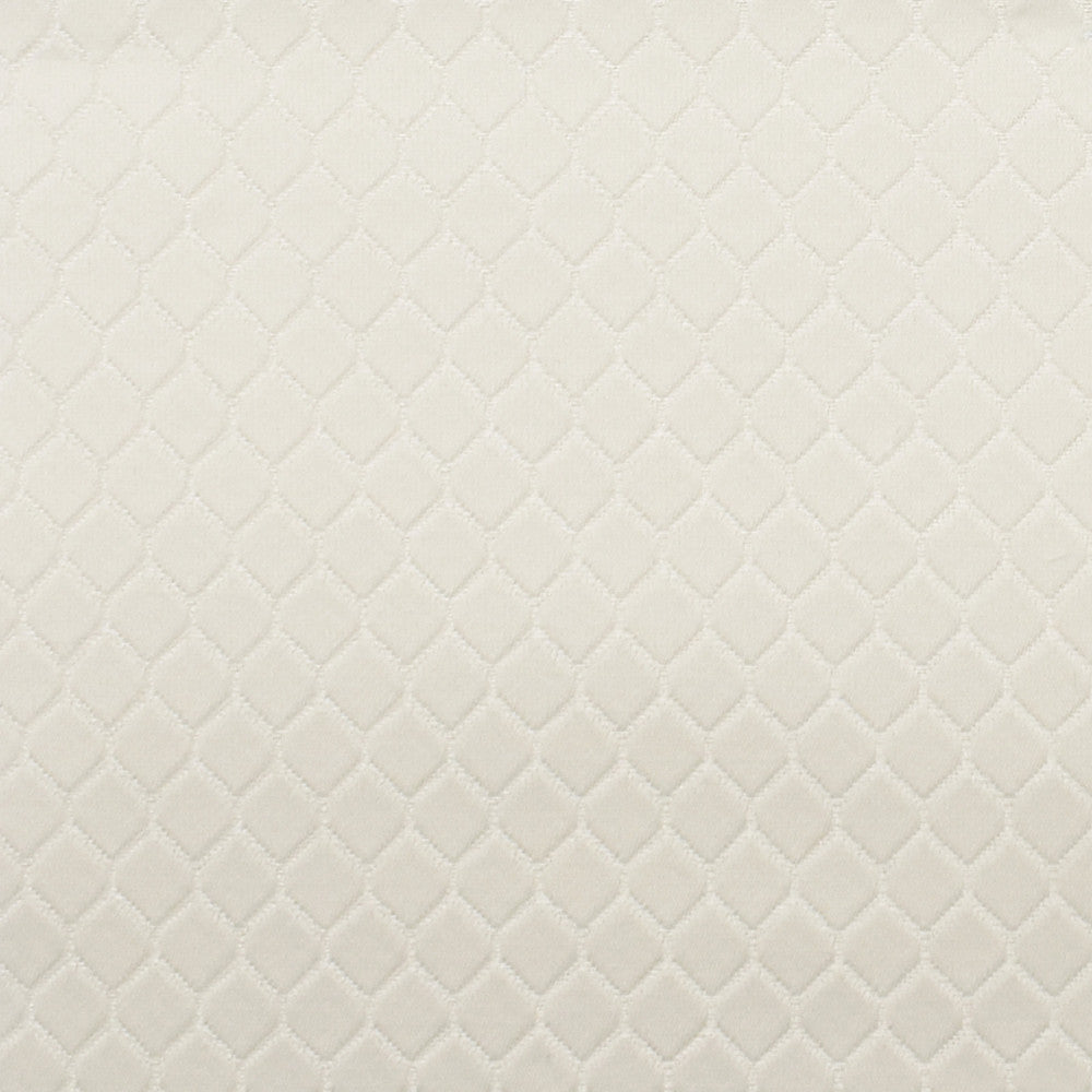 S3071 Off White by Greenhouse Fabric 62% Polyester, 38% Cotton India 51,000 double rubs </p><p>Repeat: .33" H, .5" V 54" - Fabric Carolina -