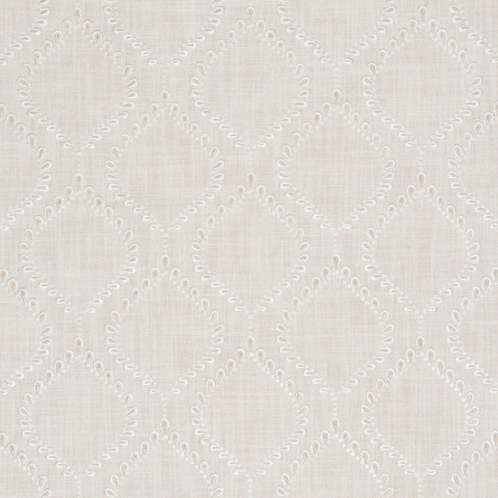 S3094 Ivory by Greenhouse Fabric 100% Polyester With 100% Polyester Embroidery INDIA 9,000 </p><p>Repeat: 6.5" H, 6" V 52" - Fabric Carolina -