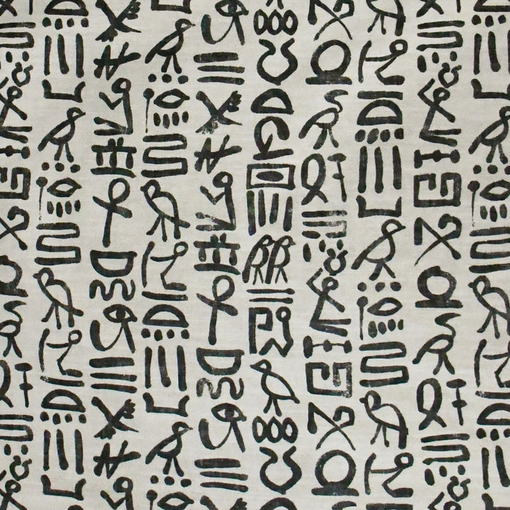 S3154 Ebony by Greenhouse Fabric M03: Memos by COLOR 75% Cotton, 25% Linen Pakistan 30,000 double rubs </p><p>Repeat: 27" H, 27" V 54" - Fabric Carolina -
