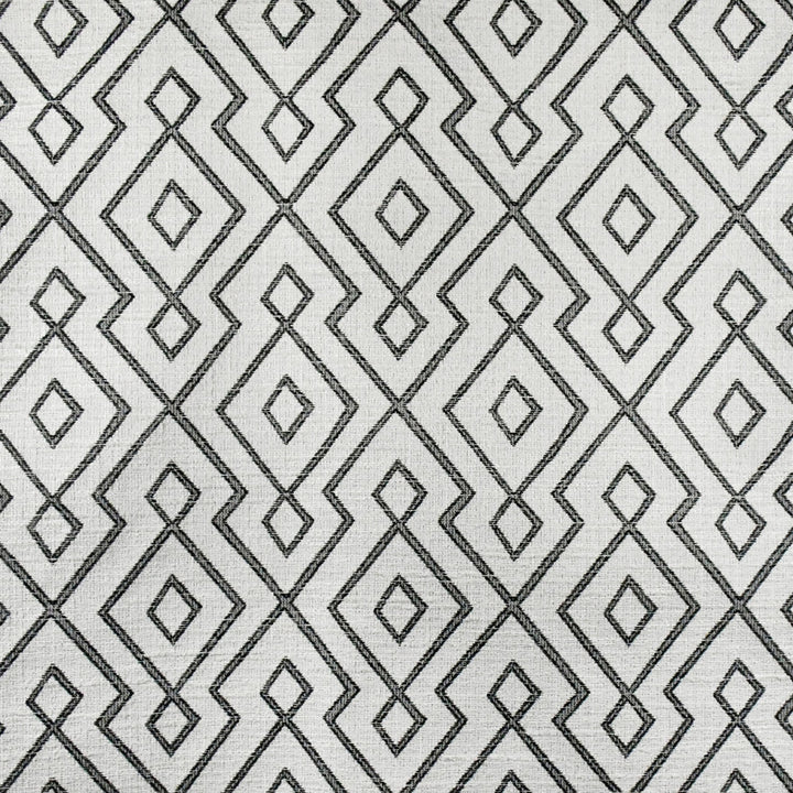 S3166 Ebony/Ivory by Greenhouse Fabric 100% Polyester China 45,000 </p><p>Repeat: 7.25" H, 12.375" V 58" - Fabric Carolina -