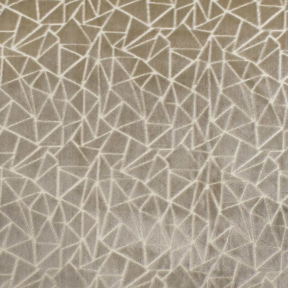S3592 Moonlight by Greenhouse Fabric 88% Spun Viscose, 12% Polyester India 24,000 </p><p>Repeat: 7" H, 7.5" V 59" - Fabric Carolina -