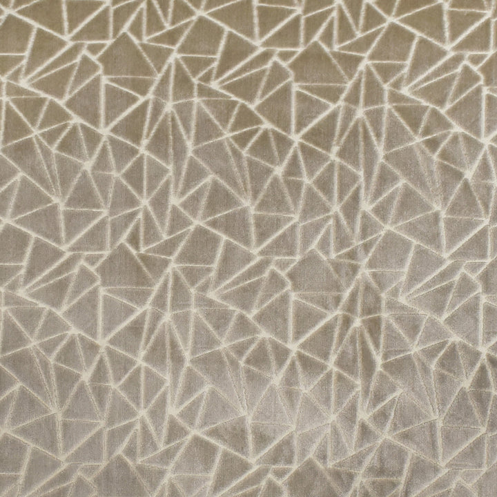 S3592 Moonlight by Greenhouse Fabric 88% Spun Viscose, 12% Polyester India 24,000 </p><p>Repeat: 7" H, 7.5" V 59" - Fabric Carolina -