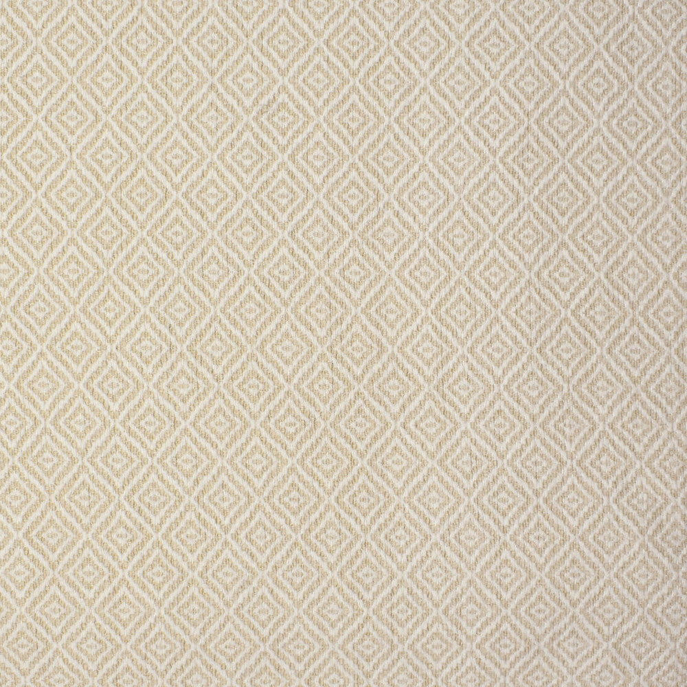 S3681 Seashell by Greenhouse Fabric 68.24% Polyester, 31.76% Polyester (Uv) USA 63,000 </p><p>Repeat: 1.188" H, 1" V 57" - Fabric Carolina -